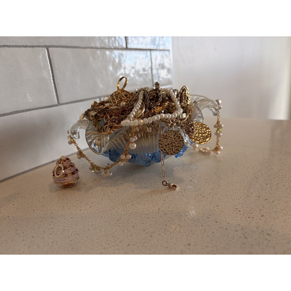VTG Mystery All Gold Tone Jewelry Jar With Crystal Dish Ring Necklace Earring